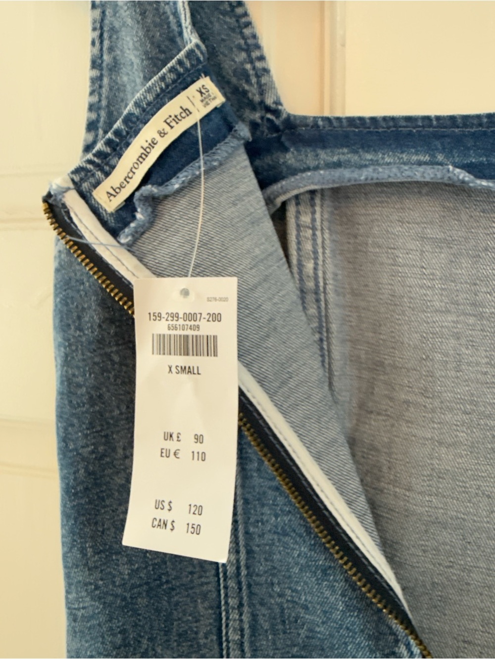 Abercrombie & Fitch Medium Blue Denim Women's Overalls with Zipper Detail